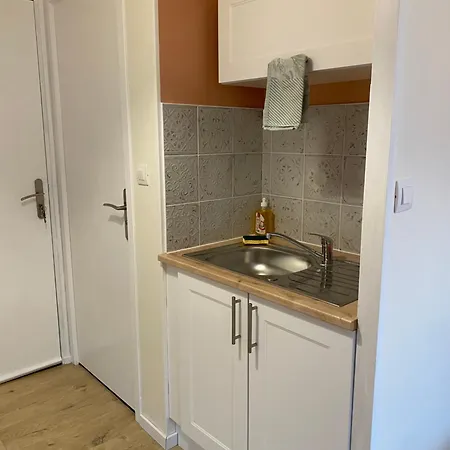 Au Reconfort De Draps Et Serviettes Fournies 12