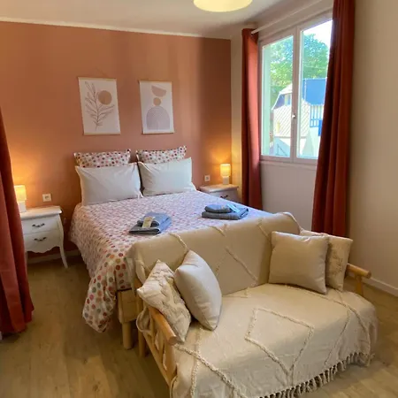 Au Reconfort De Draps Et Serviettes Fournies 12 *